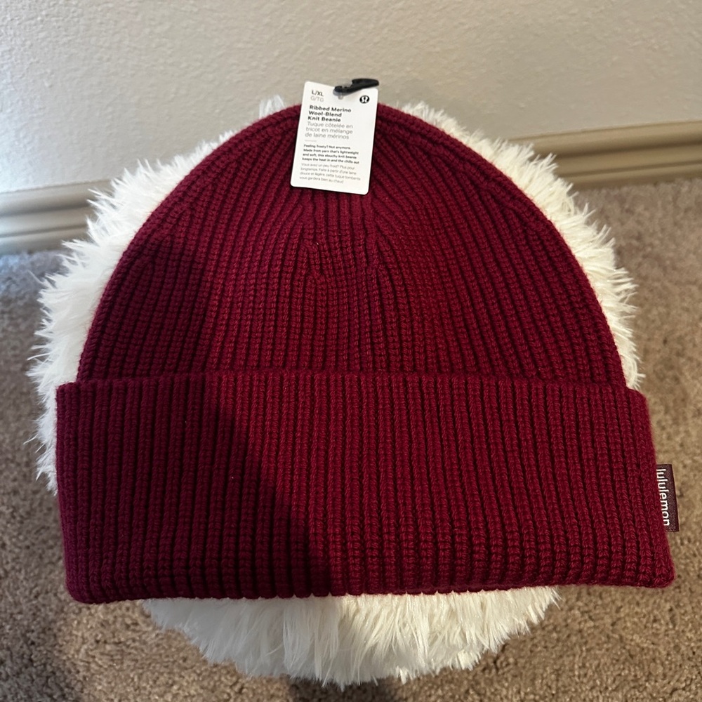 Lululemon Burgundy Knit Beanie (New with Tag)